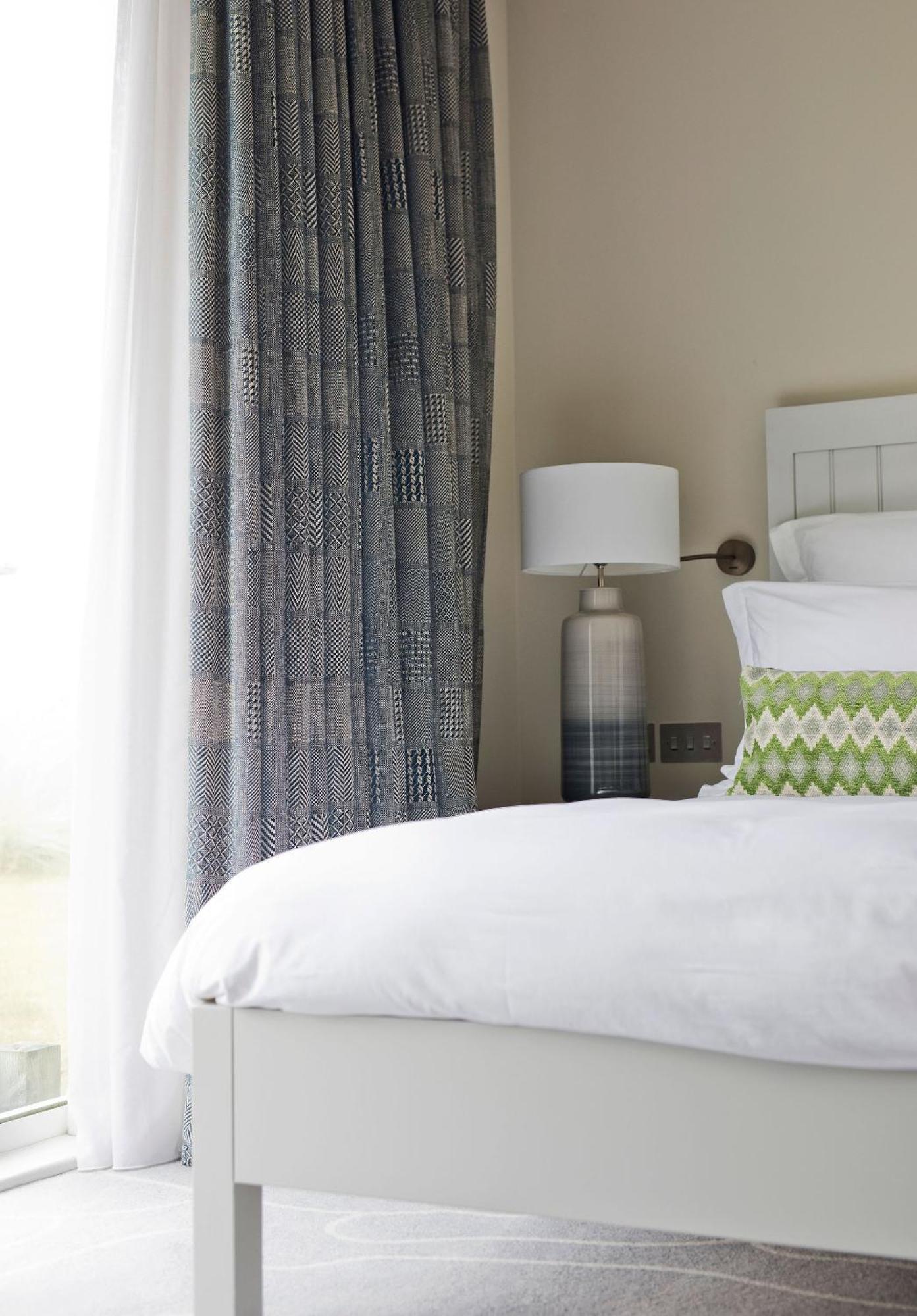 Another Place, The Machrie 4*